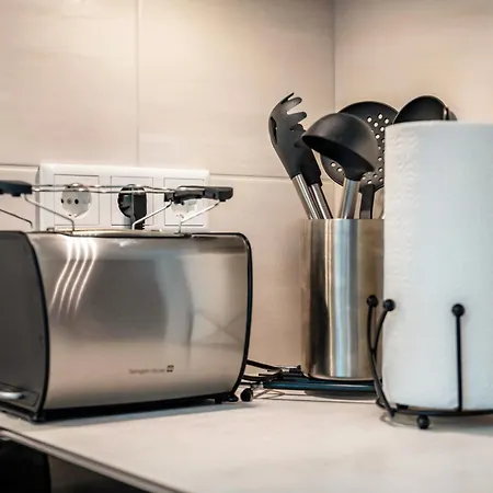 아파트 Kleines Glueck *