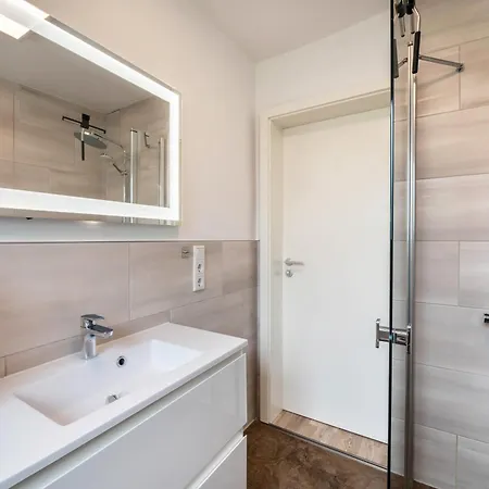 Kleines Glueck 아파트 델멘호르스트